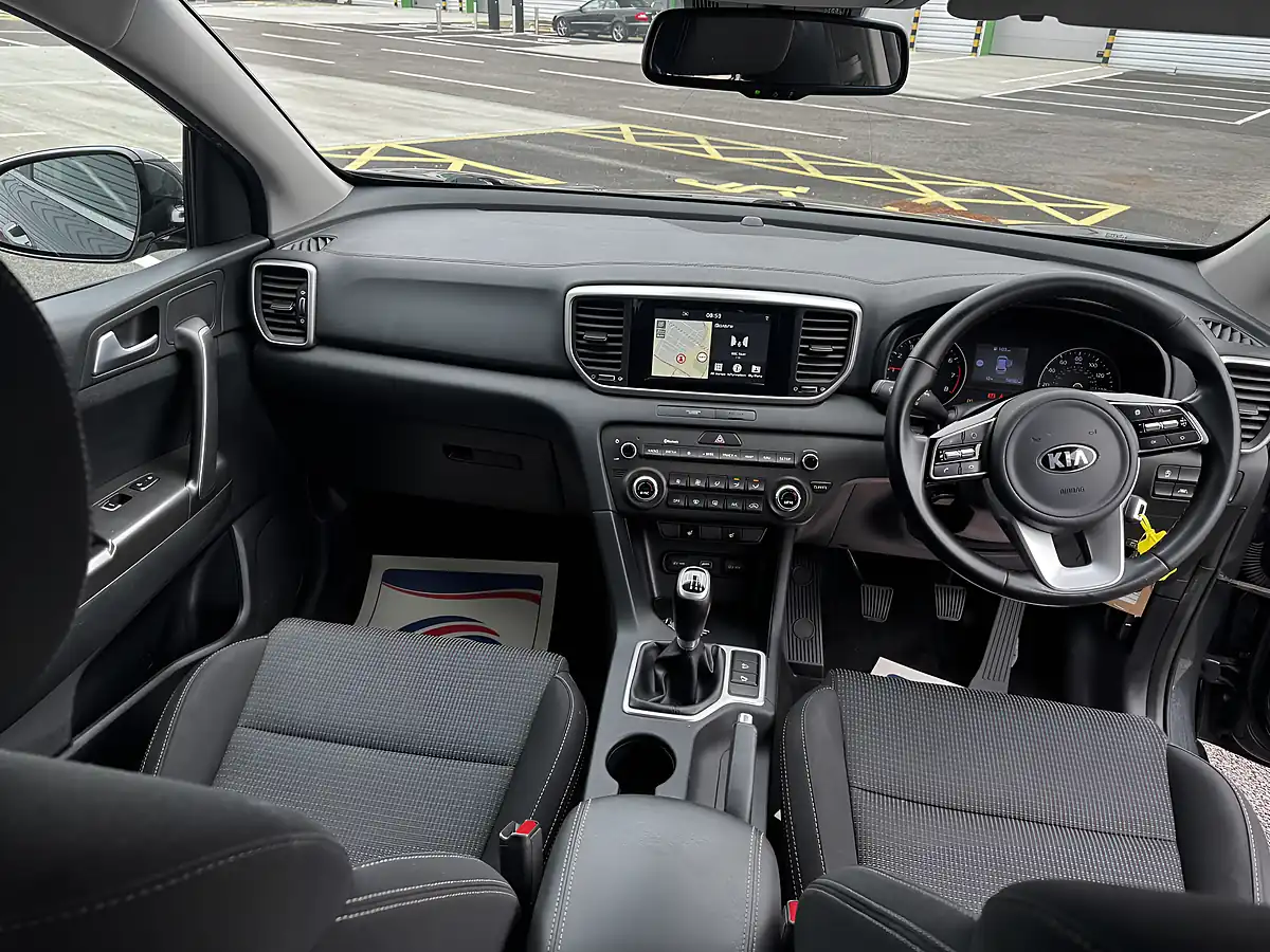 Used 2019 Kia Sportage 2 Grey - Interior and Exterior details 12