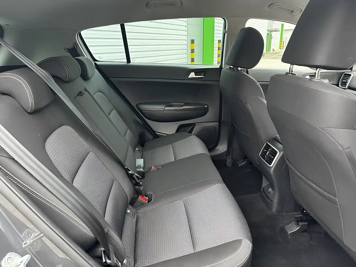Used 2019 Kia Sportage 2 Grey - Interior and Exterior details 13