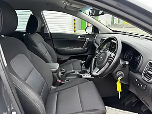 Used 2019 Kia Sportage 2 Grey - Interior and Exterior details 14