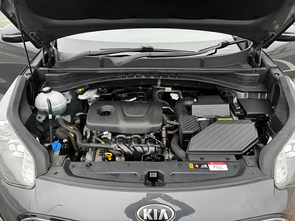 Used 2019 Kia Sportage 2 Grey - Interior and Exterior details 16