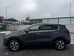 Used 2019 Kia Sportage 2 Grey - Interior and Exterior details 7