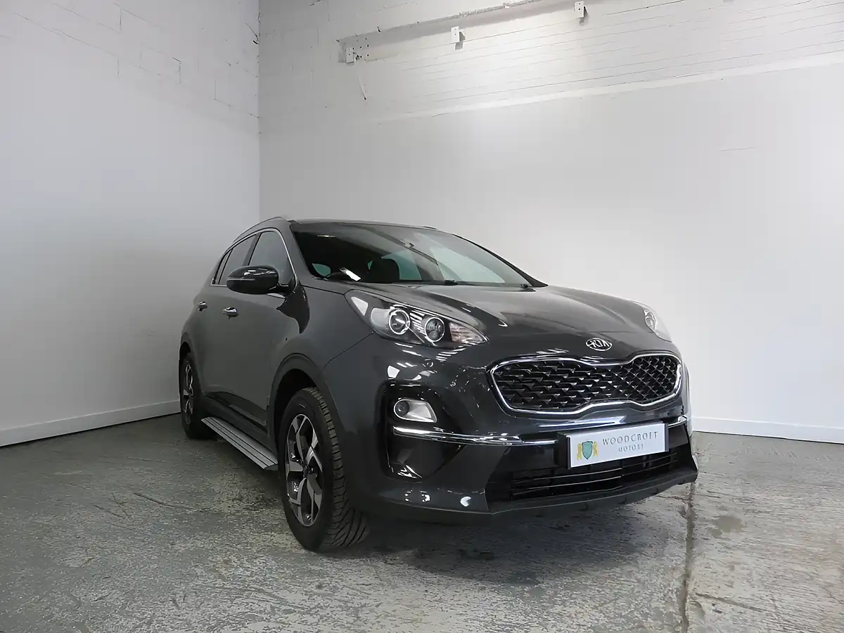 Used 2019 Kia Sportage 2 Grey - Front View
