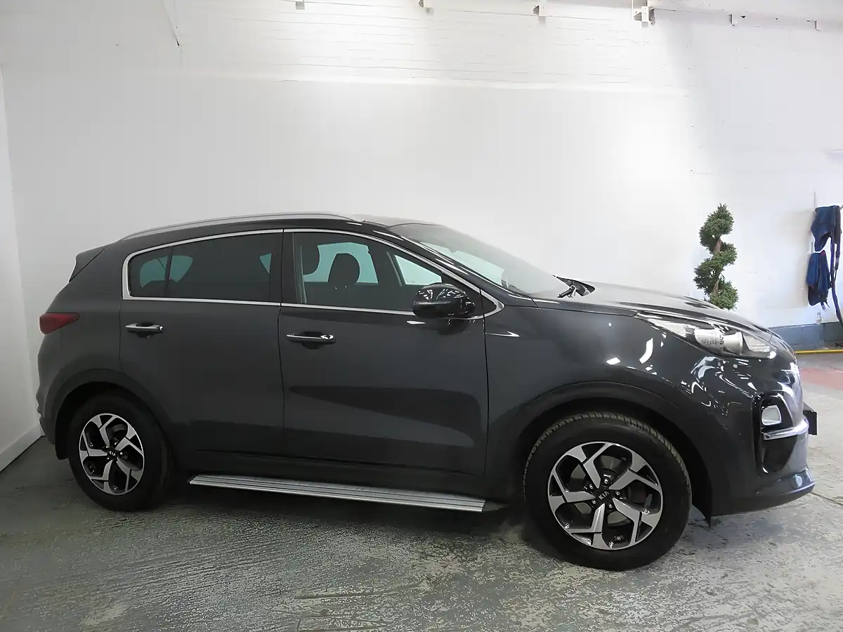 Used 2019 Kia Sportage 2 Grey - Interior and Exterior details 3