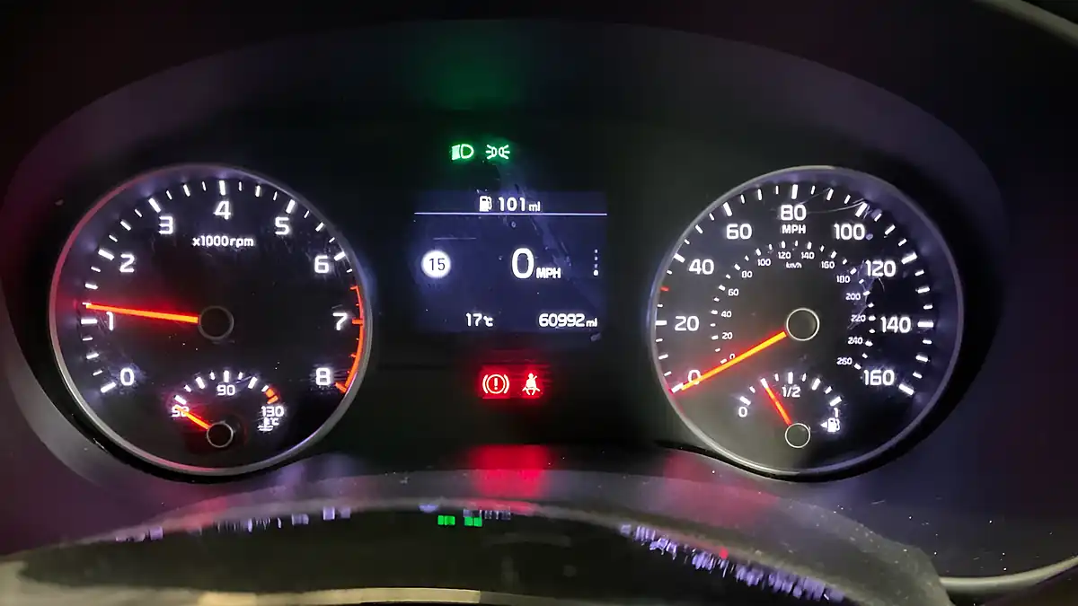 Used 2019 Kia Sportage 2 Grey - Interior and Exterior details 7