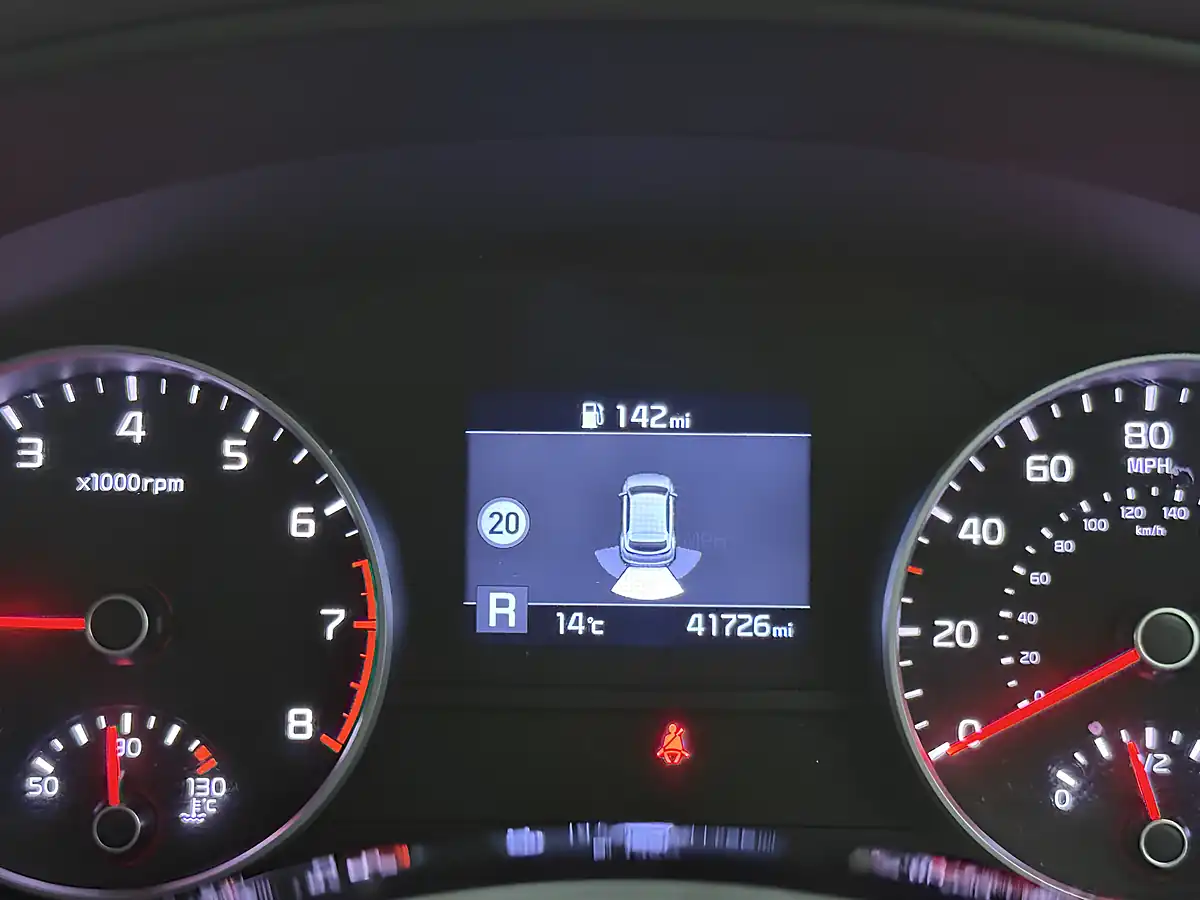 Used 2019 Kia Sportage 2 Grey - Interior and Exterior details 15