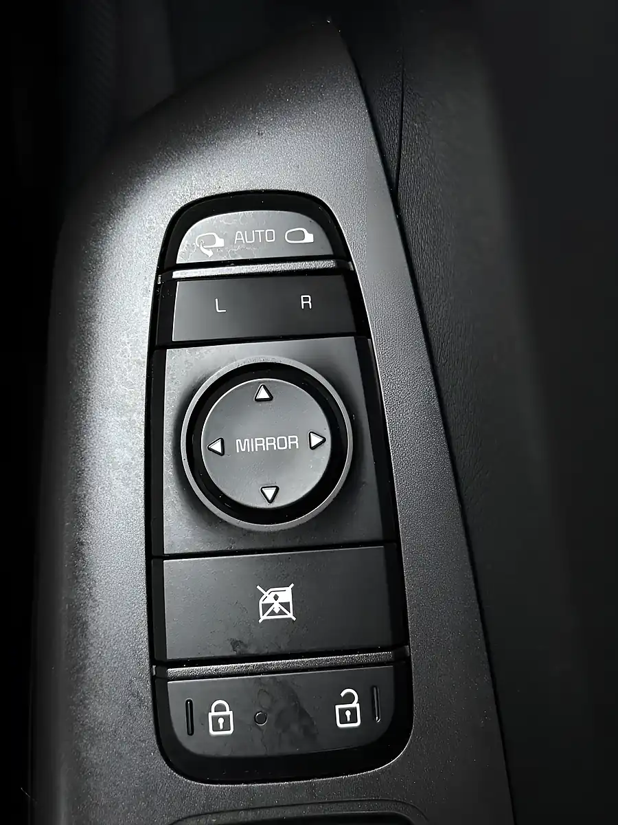 Used 2019 Kia Sportage 2 Grey - Interior and Exterior details 17