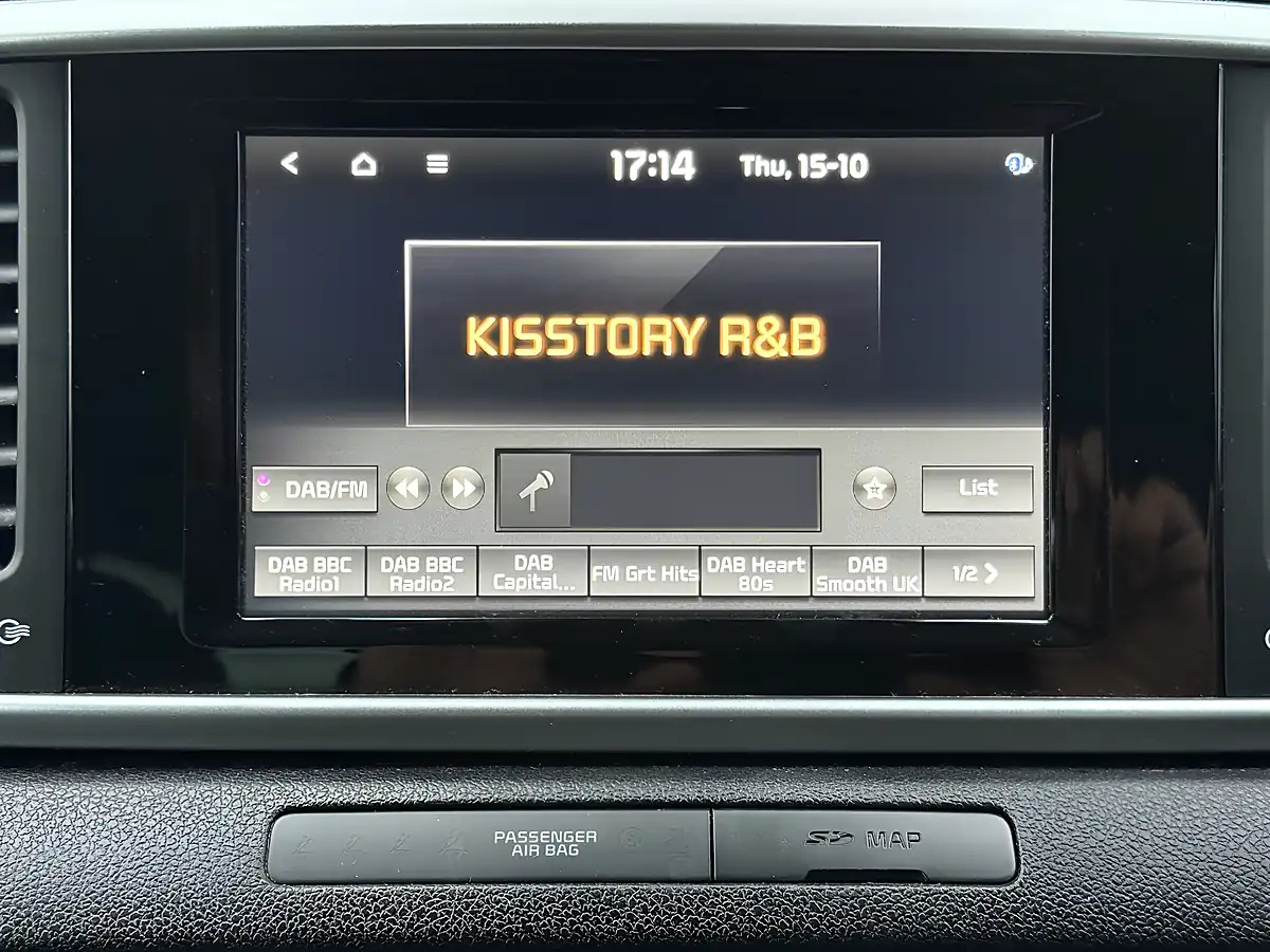 Used 2019 Kia Sportage 2 Grey - Interior and Exterior details 20