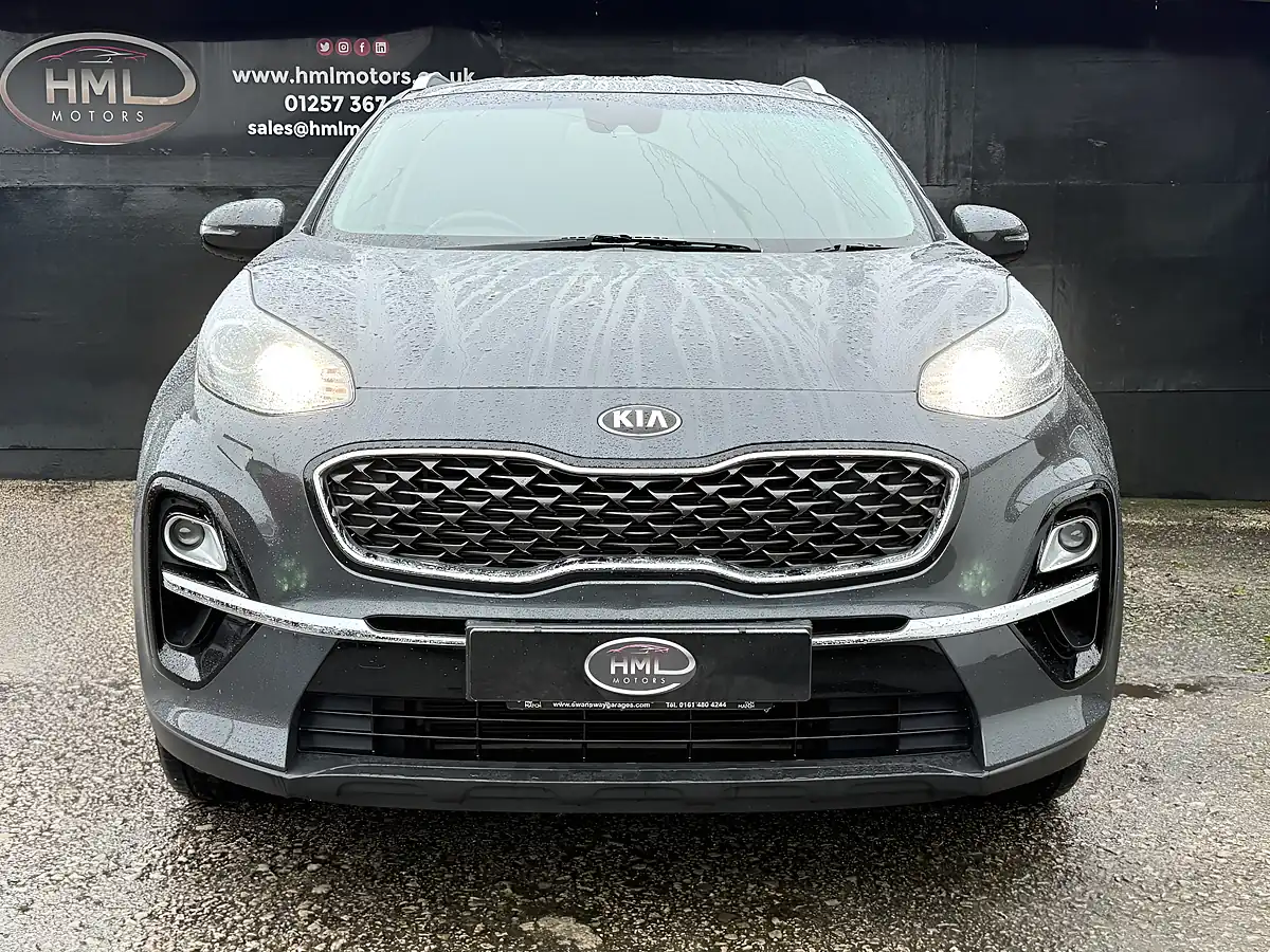 Used 2019 Kia Sportage 2 Grey - Interior and Exterior details 4