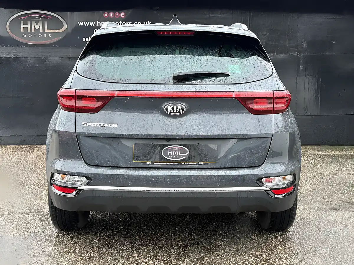 Used 2019 Kia Sportage 2 Grey - Interior and Exterior details 8
