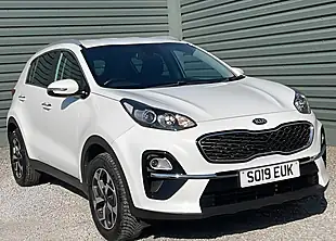 Used 2019 Kia Sportage 2 Isg White - Interior and Exterior details 5