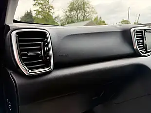 Used 2019 Kia Sportage 2 Phantom Black - Interior and Exterior details 18