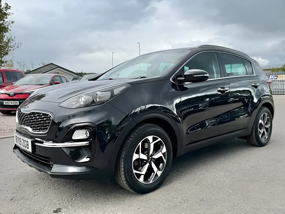 Used 2019 Kia Sportage 2 Phantom Black - Interior and Exterior details 3