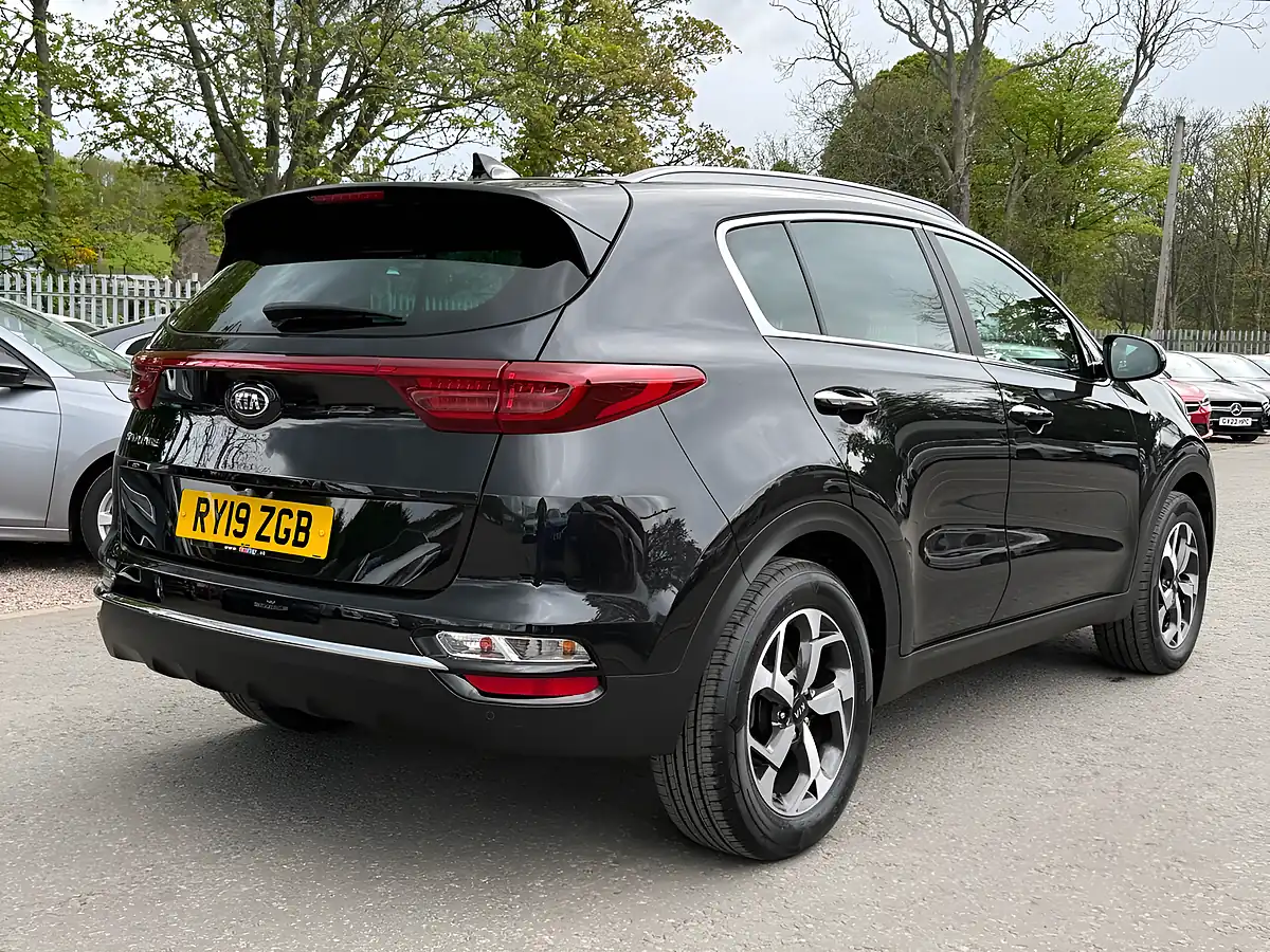 Used 2019 Kia Sportage 2 Phantom Black - Interior and Exterior details 5