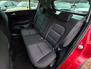 Used 2019 Kia Sportage 2 Red - Interior and Exterior details 12