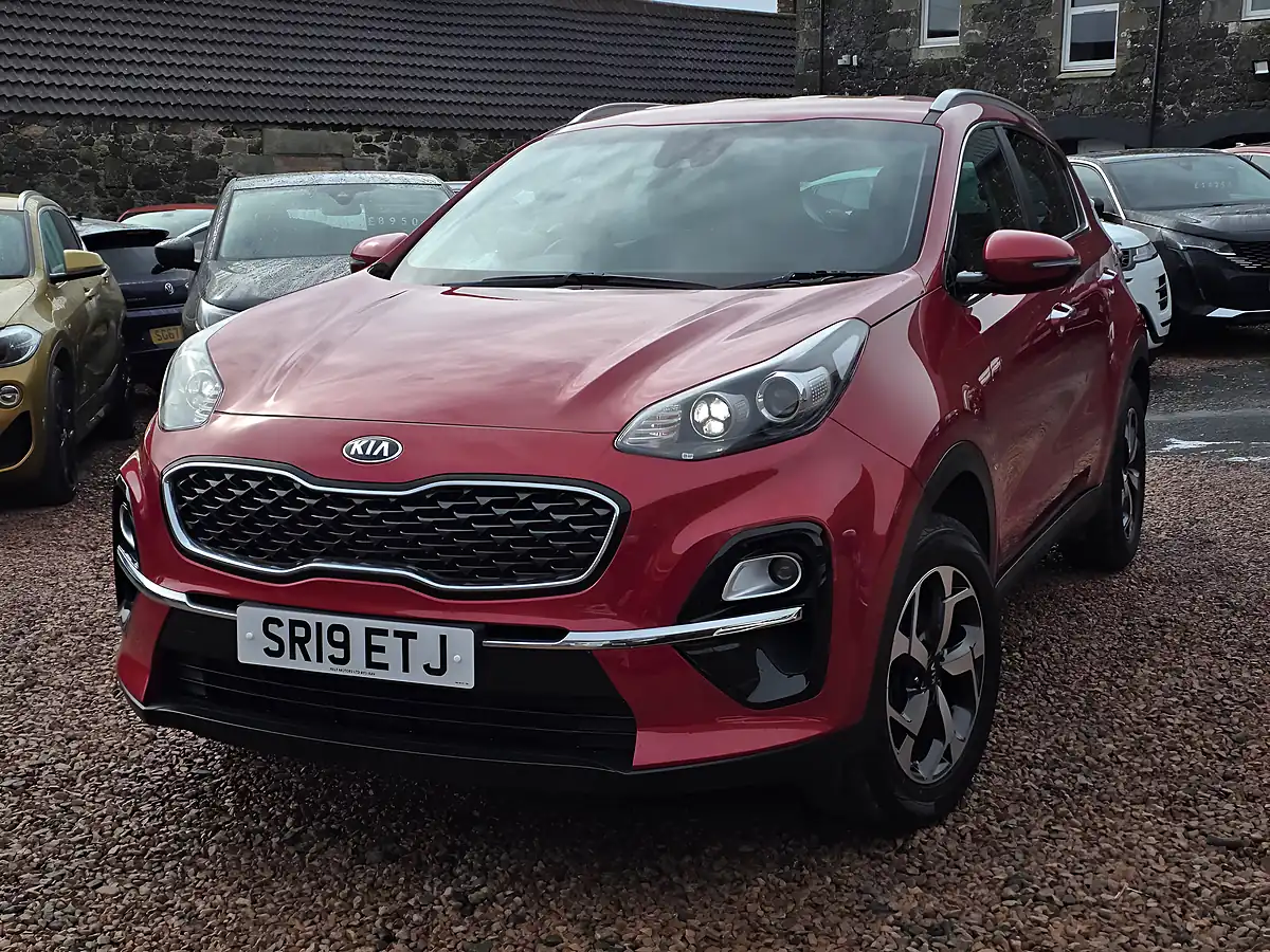 Used 2019 Kia Sportage 2 Red - Interior and Exterior details 5