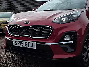 Used 2019 Kia Sportage 2 Red - Interior and Exterior details 6