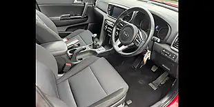 Used 2019 Kia Sportage 2 Red - Interior and Exterior details 13