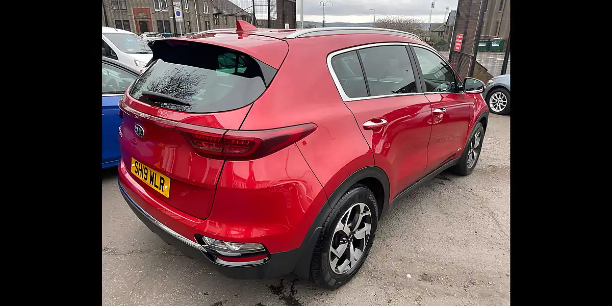 Used 2019 Kia Sportage 2 Red - Interior and Exterior details 4