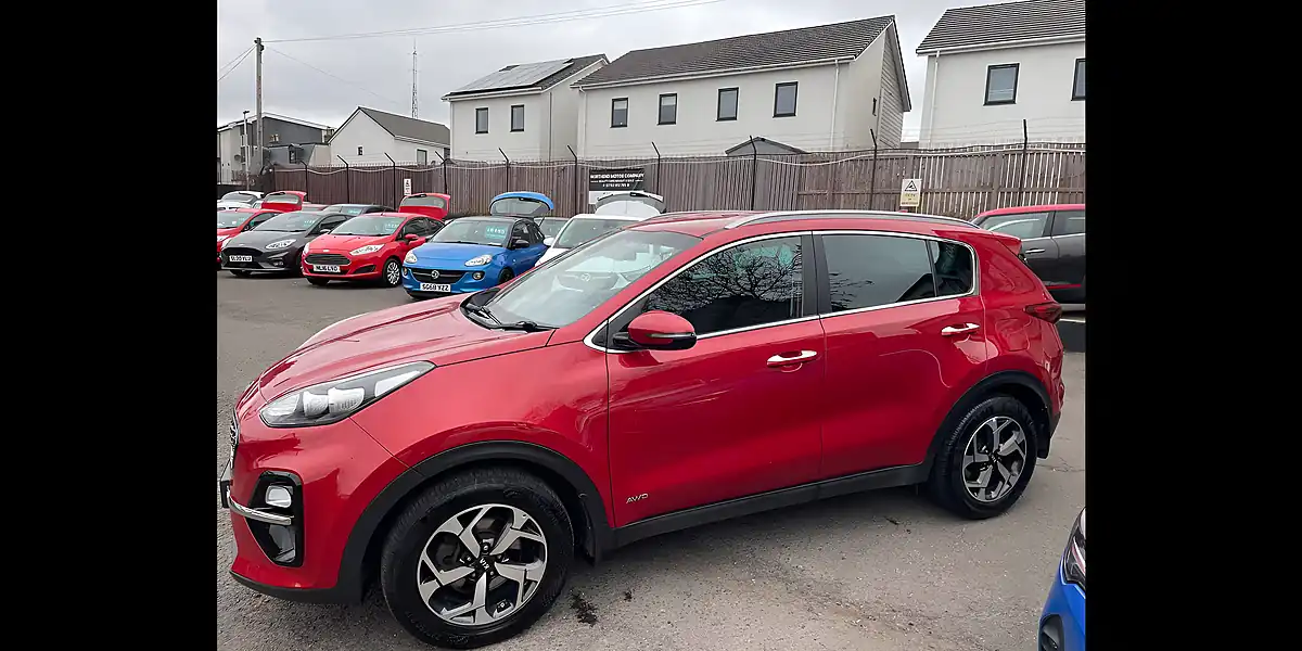 Used 2019 Kia Sportage 2 Red - Interior and Exterior details 7