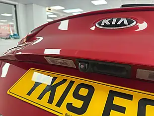 Used 2019 Kia Sportage 2 Red - Interior and Exterior details 9