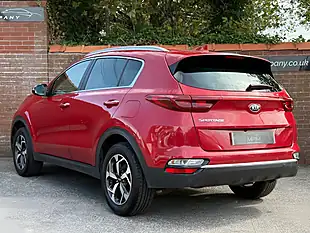 Used 2019 Kia Sportage 2 Red - Interior and Exterior details 6