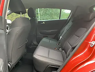 Used 2019 Kia Sportage 2 Red - Interior and Exterior details 16