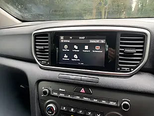 Used 2019 Kia Sportage 2 Red - Interior and Exterior details 18