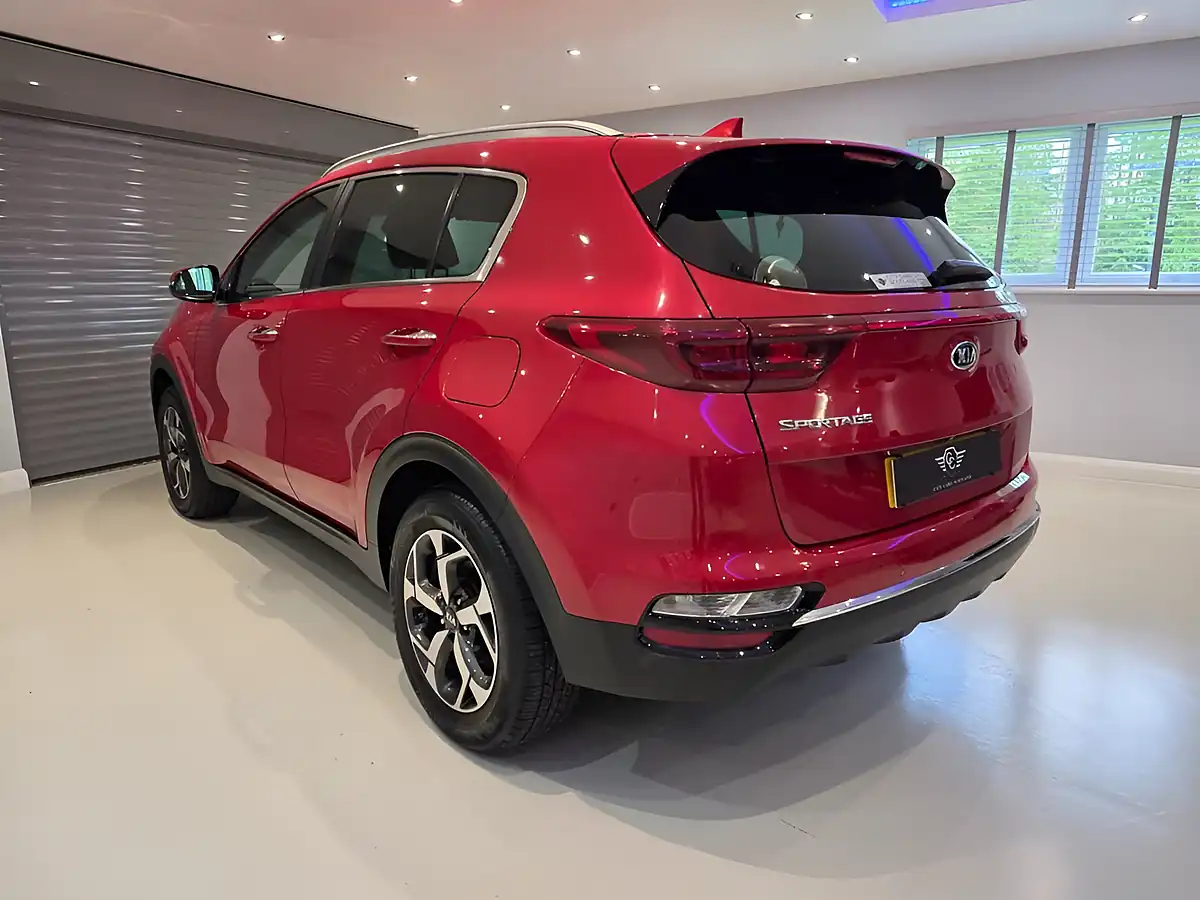 Used 2019 Kia Sportage 2 Red - Interior and Exterior details 6