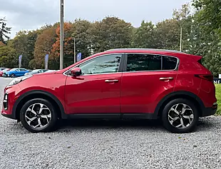 Used 2019 Kia Sportage 2 Red - Interior and Exterior details 6