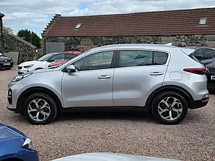 Used 2019 Kia Sportage 2 Silver Frost Metallic - Interior and Exterior details 14