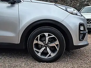 Used 2019 Kia Sportage 2 Silver Frost Metallic - Interior and Exterior details 20