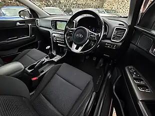 Used 2019 Kia Sportage 2 Silver Frost Metallic - Interior and Exterior details 8