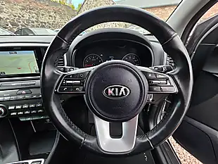 Used 2019 Kia Sportage 2 Silver Frost Metallic - Interior and Exterior details 9