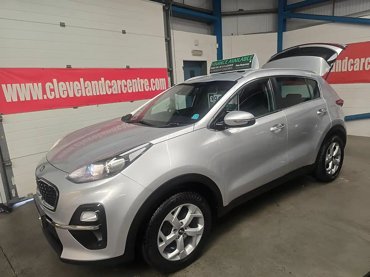 Used 2019 Kia Sportage 2 Silver - Front View
