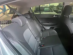 Used 2019 Kia Sportage 2 Silver - Interior and Exterior details 14