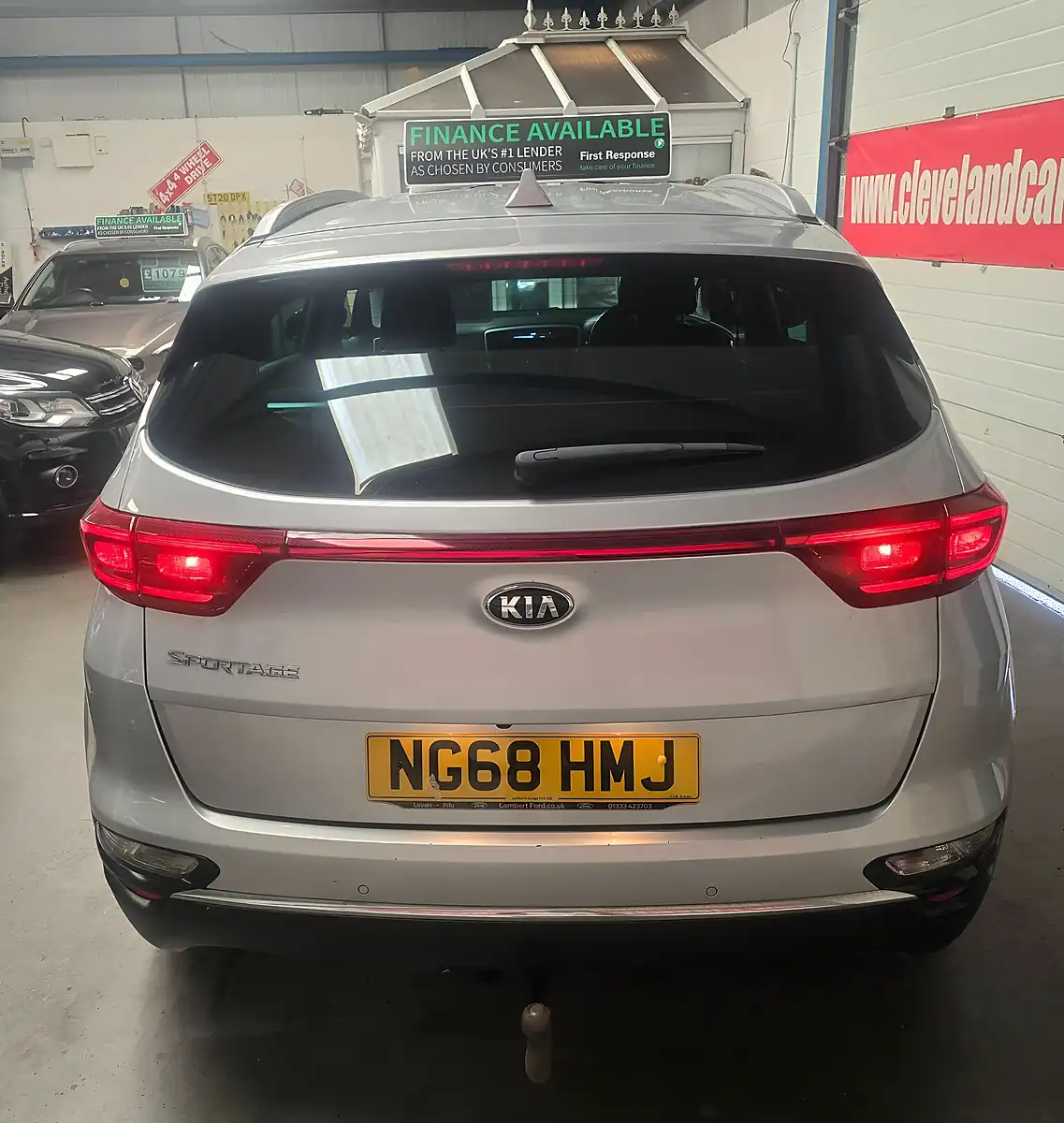 Used 2019 Kia Sportage 2 Silver - Interior and Exterior details 3