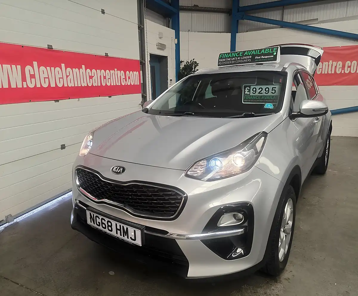 Used 2019 Kia Sportage 2 Silver - Interior and Exterior details 7