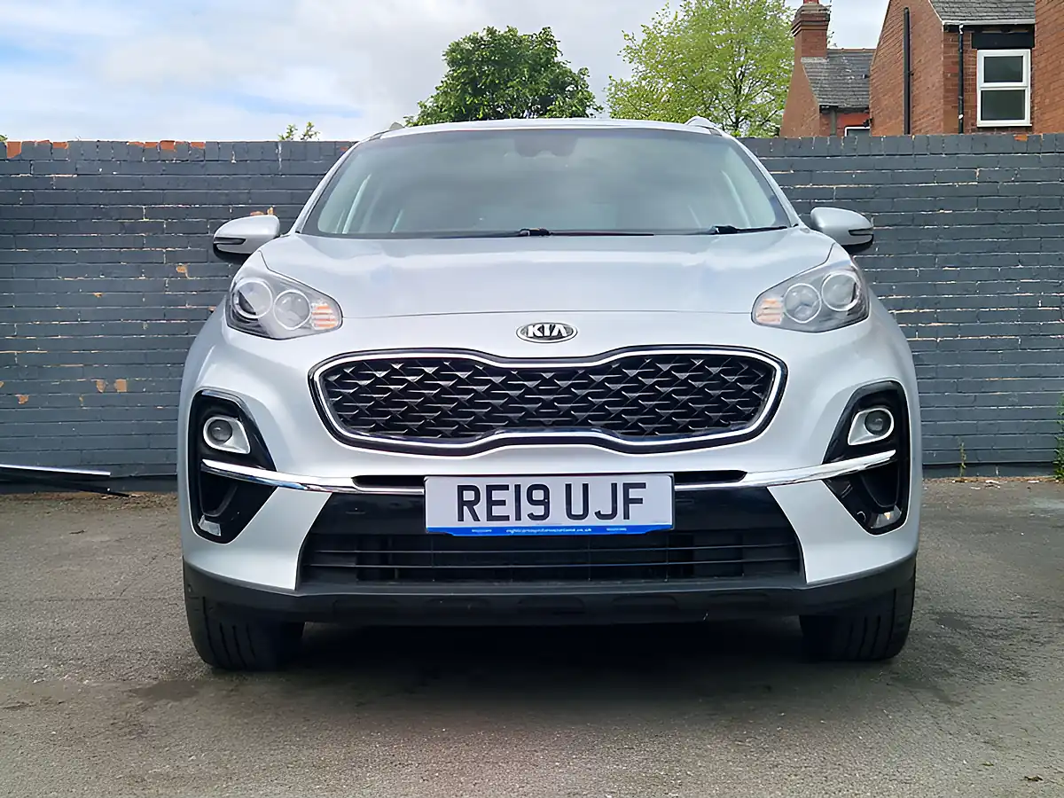 Used 2019 Kia Sportage 2 Silver - Interior and Exterior details 11