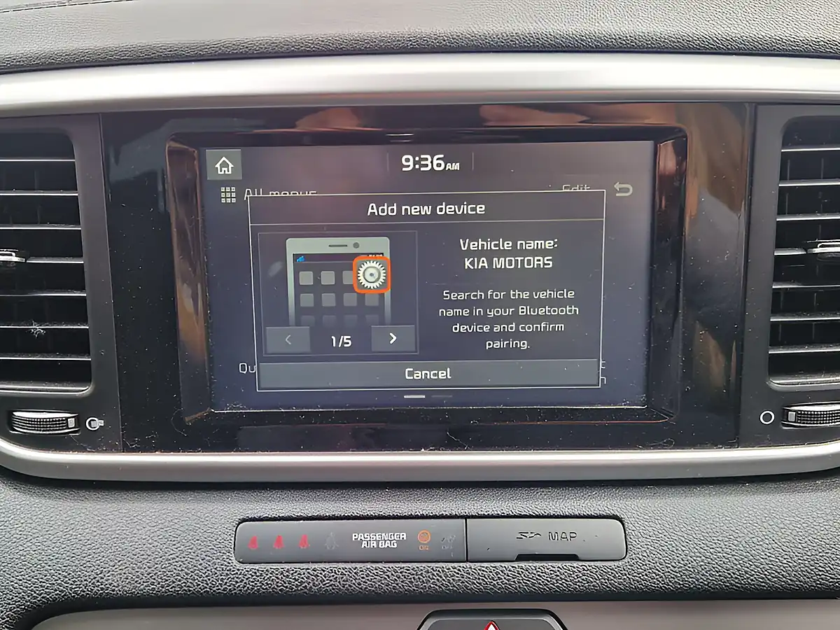 Used 2019 Kia Sportage 2 Silver - Interior and Exterior details 19