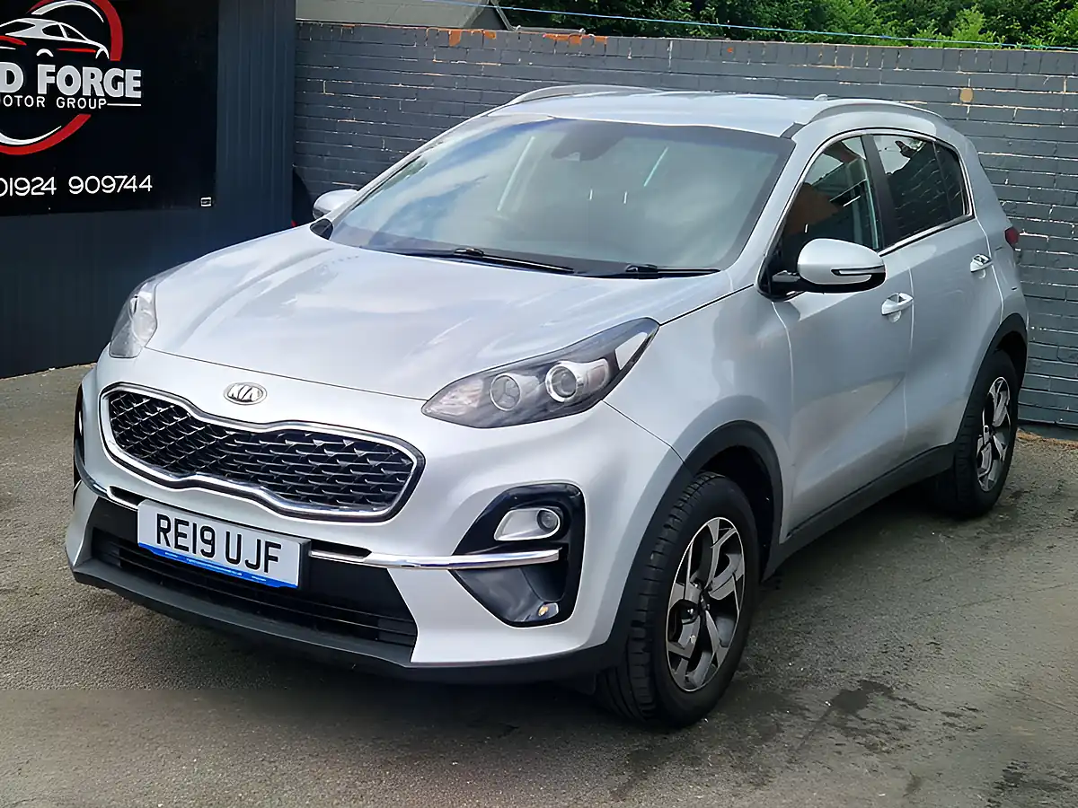 Used 2019 Kia Sportage 2 Silver - Interior and Exterior details 5