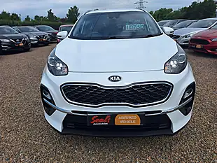 Used 2019 Kia Sportage 2 White - Interior and Exterior details 5