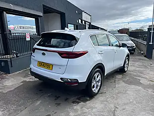 Used 2019 Kia Sportage 2 White - Interior and Exterior details 5