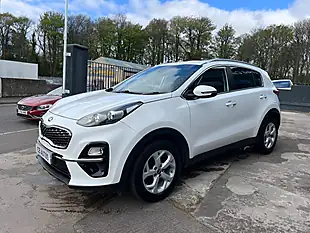 Used 2019 Kia Sportage 2 White - Interior and Exterior details 9