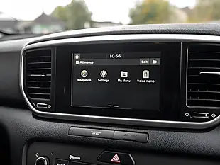 Used 2019 Kia Sportage 2 White - Interior and Exterior details 16