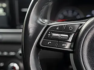Used 2019 Kia Sportage 2 White - Interior and Exterior details 8