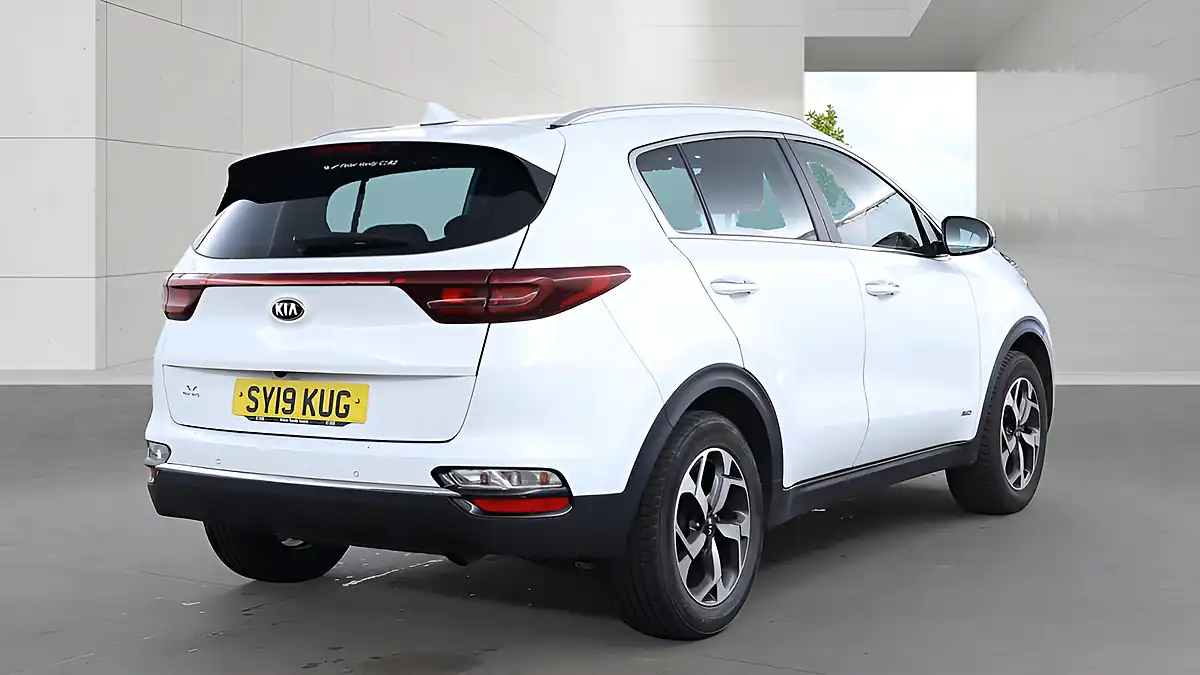 Used 2019 Kia Sportage 2 White - Interior and Exterior details 3