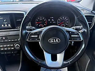 Used 2019 Kia Sportage 2 White - Interior and Exterior details 15