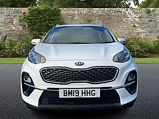 Used 2019 Kia Sportage 2 White - Interior and Exterior details 3