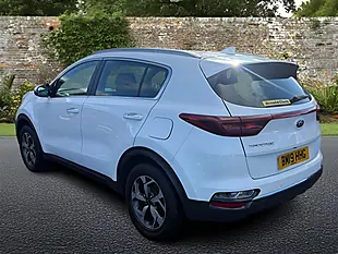 Used 2019 Kia Sportage 2 White - Interior and Exterior details 6