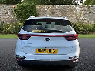 Used 2019 Kia Sportage 2 White - Interior and Exterior details 7